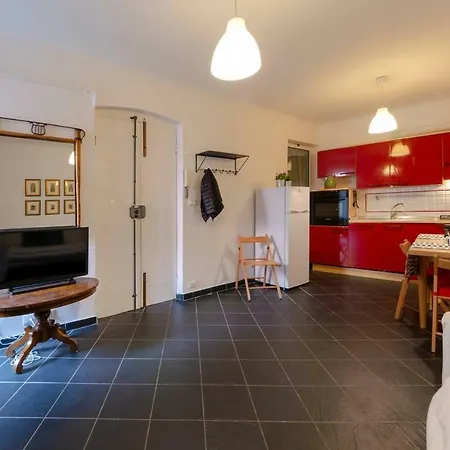 Hintown A Due Passi Dal Gaslini E Dal Mare Apartment Genoa